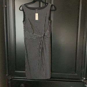 Ann Taylor sheath dress in size 6. New with tags